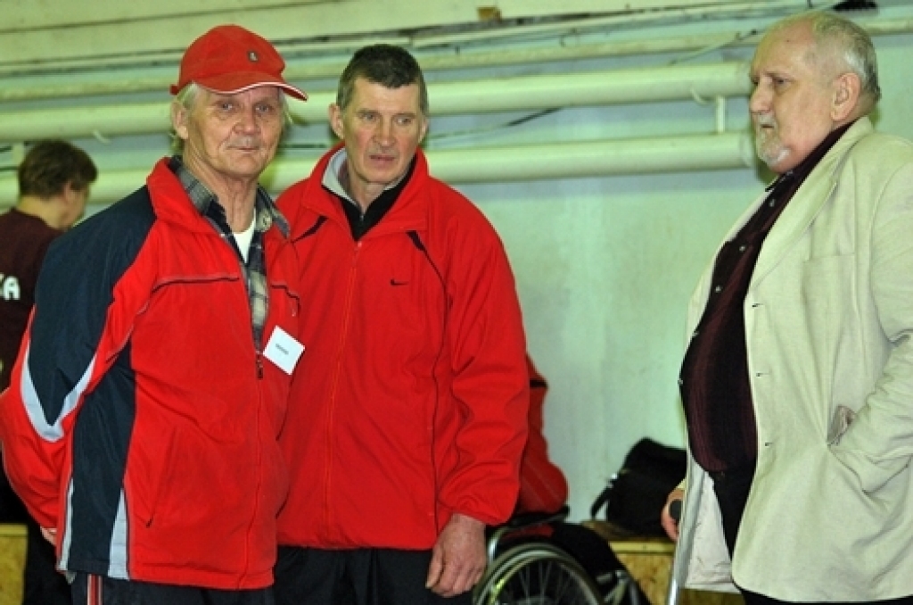 Apmēram 70 dalībnieku 17. martā pulcējās Bauskas novada sporta bāzē, lai izcīnītu kausus un medaļas sacensībās cilvēkiem ar īpašām vajadzībām.
Bauskas invalīdu sporta un rehabilitācijas biedrības organizētajā sarīkojumā individuāli...
Autors: Uldis Varnevičs