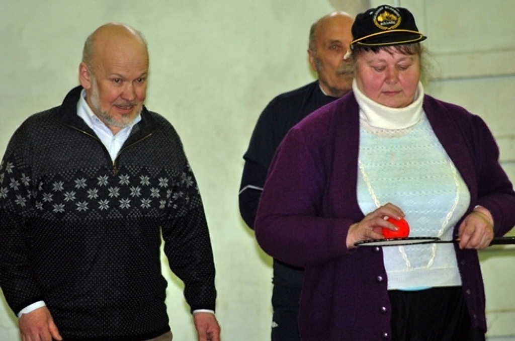 Apmēram 70 dalībnieku 17. martā pulcējās Bauskas novada sporta bāzē, lai izcīnītu kausus un medaļas sacensībās cilvēkiem ar īpašām vajadzībām.
Bauskas invalīdu sporta un rehabilitācijas biedrības organizētajā sarīkojumā individuāli...
Autors: Uldis Varnevičs