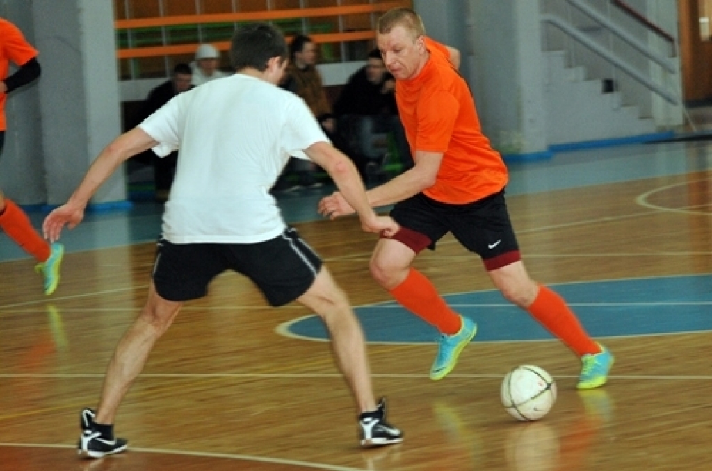 Sporta namā «Mēmele» notiek Bauskas novada čempionāts telpu futbolā. Sacensībās šogad piedalās deviņas komandas - «Brunava», «Ceraukste», «Gailīši», «Rundāle», «Veterāni», «Veselības grupa», «Bauska», «BSK» un «Vecsaule». Rezultāti jau...
Autors: Uldis Varnevičs