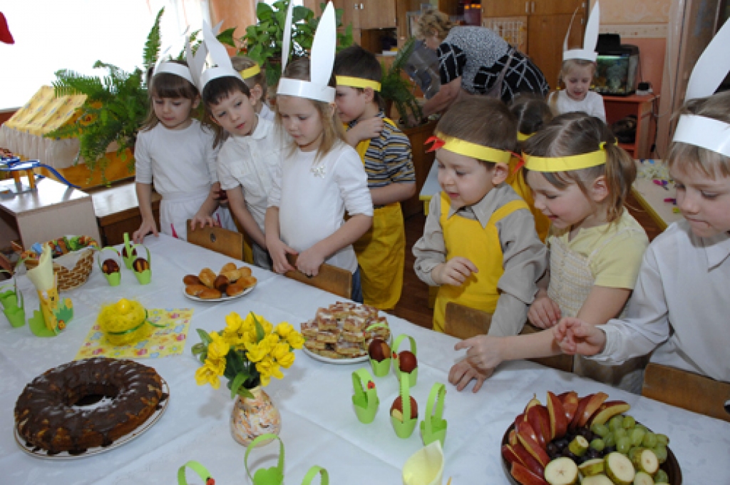 Trešdien, 4. aprīlī, Bauskas novada bērnudārzā «Zīlītē» risinājās Bauskas un Rundāles novada pirmsskolas izglītības iestāžu darbinieku metodiskais pasākums. Abu novadu bērnudārzu pārstāves tikās, lai smeltos jaunas idejas, dalītos pieredzē...
Autors: Ivars Bogdanovs