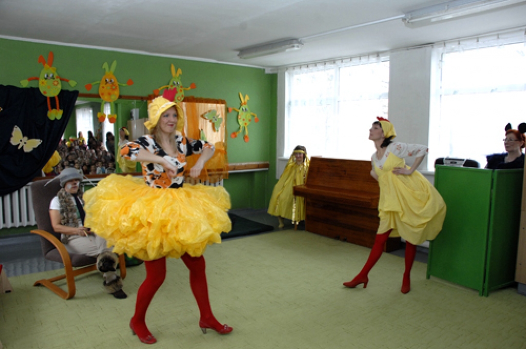 Trešdien, 4. aprīlī, Bauskas novada bērnudārzā «Zīlītē» risinājās Bauskas un Rundāles novada pirmsskolas izglītības iestāžu darbinieku metodiskais pasākums. Abu novadu bērnudārzu pārstāves tikās, lai smeltos jaunas idejas, dalītos pieredzē...
Autors: Ivars Bogdanovs
