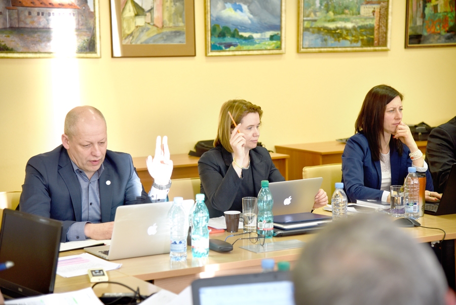 Domē Karīna Andreika (no labās) iekļuva vienā sarakstā kopā ar Aiviju Kursīti un Aleksandru Novicki.
Autors: no «Bauskas Dzīves» arhīva.