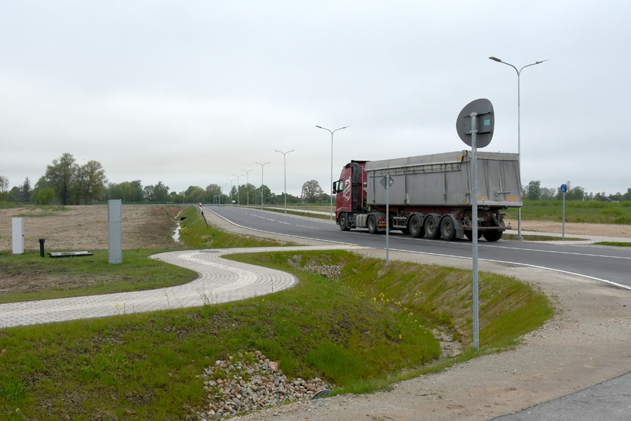 Industriālā parka teritorija sakārtota investoru ienākšanai, tik viņi kavējas…
Autors: no «Bauskas Dzīves» arhīva.