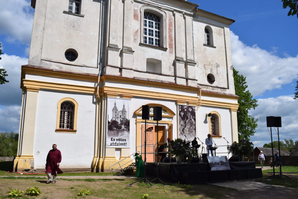 Aluksniesiem.lv raksta attēla aizvietotājs
